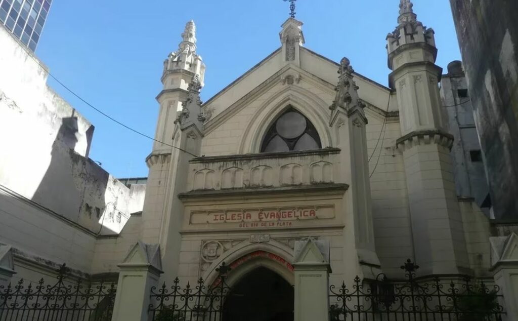 Iglesia Evangélica Alemana, Buenos Aires, Templo, calle Esmeralda