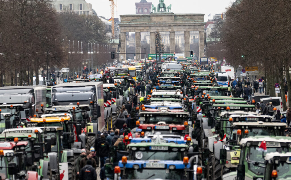 Tractores; Brandenburger Tor; Berlín