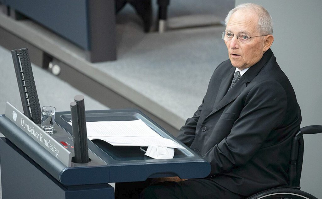 Wolfgang Schäuble, Bundestag, Parlamento, Política, Alemania, Angela Merkel