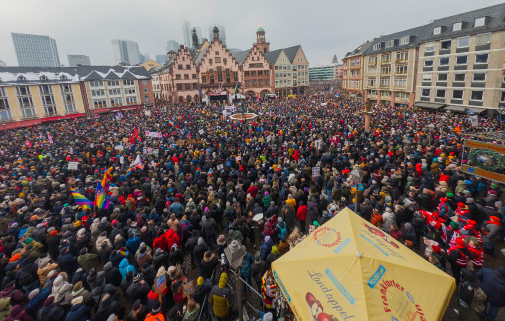 Manifestación contra la derecha, Frankfurt, 2024