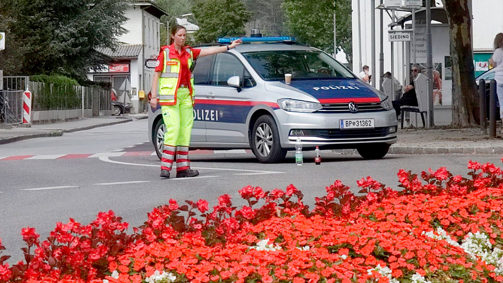 Terrorismo, Ternitz, Austria, Taylor Swift, The Eras Tour, Conciertos cancelados, Radicalización, Estado Islámico (ISIS), Seguridad en eventos, Extremismo juvenil, Investigaciones policiales, Viena, Bandas juveniles, Luka K., Beran A., Atentado frustrado, Medidas de seguridad, Impacto en fans, Redes sociales y radicalización