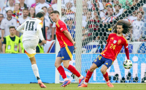 Eurocopa 2024, Marc Cucurella, UEFA, Polémica Arbitral, Mano de Cucurella, Alemania vs España, Anthony Taylor, VAR, Decisiones arbitrales, Penalti no sancionado, Errores arbitrales, Historia del fútbol, Roberto Rosetti, Toni Kroos, Fútbol europeo, Julian Nagelsmann, Mikel Merino, UEFA, Deportes, Controversias en el fútbol, Fútbol internacional