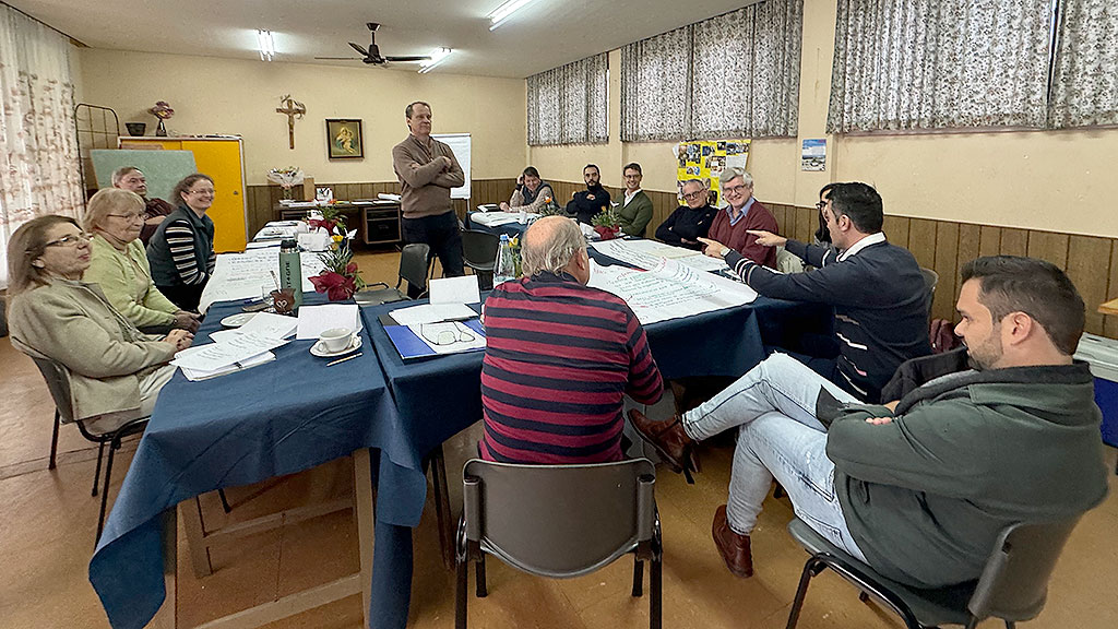 FAAG, Stiftung Verbundenheit, Comunidad argentino-alemana, Federación de Asociaciones Argentino-Germanas, Embajada de Alemania en Argentina, #JungesNetzwerk, Villa Ballester, Centro Cultural Marienheim, Cooperación cultural, Sinergias institucionales, Proyectos comunitarios, Relaciones Argentina-Alemania, Cultura alemán-argentina, Integración cultural, Asociaciones argentino-alemanas, Eventos culturales