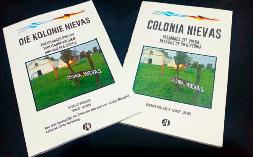 Colonia Nievas, Alemanes del Volga, inmigrantes, Inmigración alemana en Argentina, Osvaldo Bugliese, José Domingo Jacobo, Gladys Wesphal, Presentación de libro, Geschichtsverein, Historia de inmigrantes, Colonia Hinojo, Inmigración europea en Argentina, Patrimonio histórico, Comunidad germano-argentina, San Miguel Arcángel, Tradición Kerb, Historia argentina, Colonia alemana en Argentina, Traducción al alemán, Relatos históricos, Ley de Colonización e Inmigración, Patrimonio cultural Olavarría, Georgenhausen