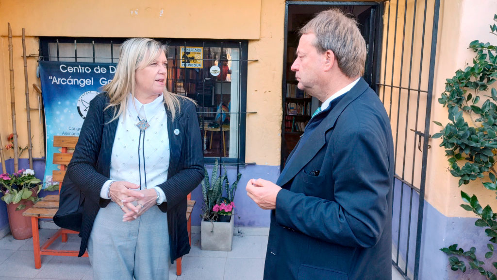 Dieter Lamlé, Markus Sasse, Visita, Embajador de Alemania, Instituto Evangélico Luis Siegel, Hogar de Día Arcángel Gabriel, CEABA, Solidaridad y educación, Comunidad germano-argentina, Diaconía, Acción social, Vulnerabilidad infantil, Apoyo escolar, Voluntariado, Contención social, Cultura germano-argentina, Matías Storni, Paula Inés Schäfer, Marisa Stehle, Victoria Navarro, Pastora Andrea Pfeiffer