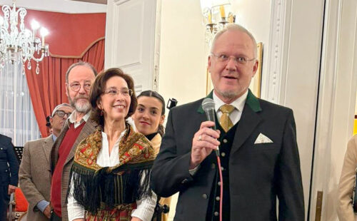 Austria, Andreas Melán, Embajador, Buenos Aires, Patricia Melán-Csik, Recepción diplomática, Austria-Argentina, comunidad germano-parlante, fecha patria de Austria, gastronomía austriaca, cooperación cultural, ciudadanía austriaca