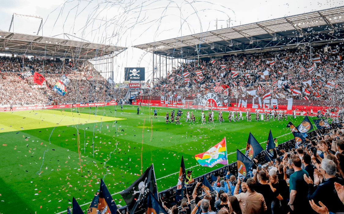 El Sankt Pauli venderá su estadio a sus hinchas