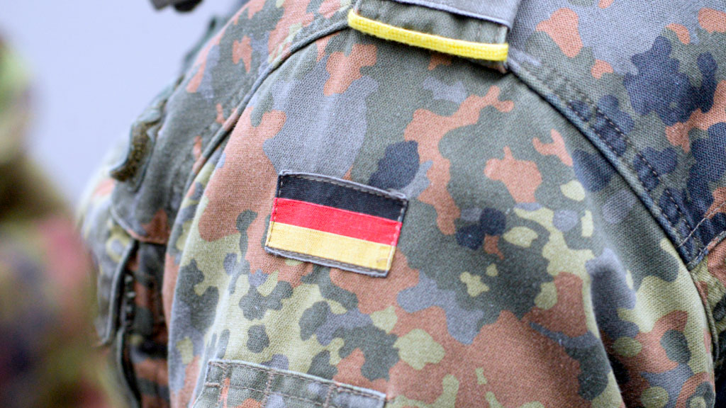 Gasto militar, Defensa, Alemania, Seguridad europea, Defensa nacional, OTAN, Alemania, Estados Unidos, Donald Trump, Inversión en defensa, Crisis económica, Geopolítica