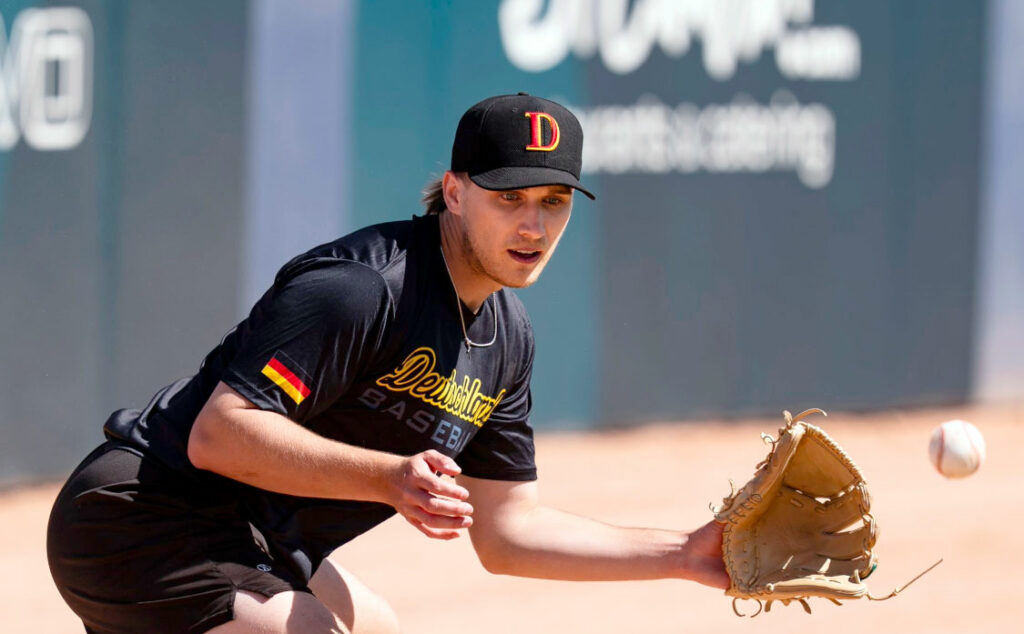 Jaden Agassi, Baseball, Clásico Mundial de Baseball, Selección de Alemania, Andre Agassi, Steffi Graf, Deportes, MLB, Lanzador, Historia deportiva