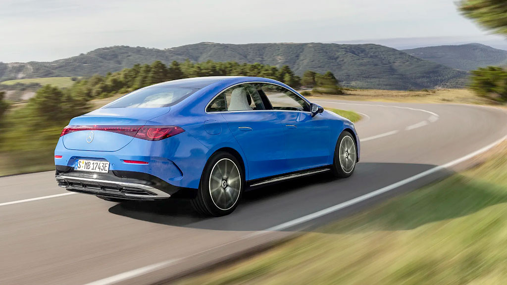 Mercedes-Benz, industria automotriz, movilidad eléctrica, Automóviles eléctricos, Industria automotriz alemana, Tesla vs Mercedes, Carga ultrarrápida, Autonomía récord, Tecnología alemana, Eficiencia energética, Innovación en autos eléctricos, Google AI en automóviles, Open AI en vehículos, Electrificación del transporte, Competencia automotriz global, Futuro de los autos eléctricos