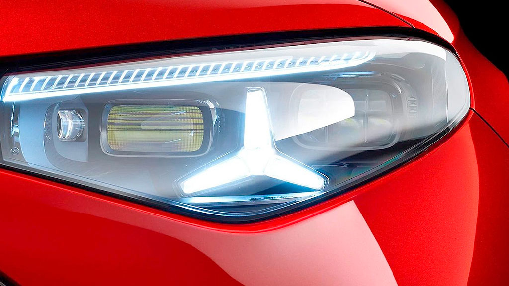 Mercedes-Benz, industria automotriz, movilidad eléctrica, Automóviles eléctricos, Industria automotriz alemana, Tesla vs Mercedes, Carga ultrarrápida, Autonomía récord, Tecnología alemana, Eficiencia energética, Innovación en autos eléctricos, Google AI en automóviles, Open AI en vehículos, Electrificación del transporte, Competencia automotriz global, Futuro de los autos eléctricos