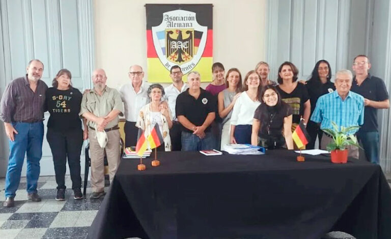 Asociación Alemana de Corrientes, comisión directiva, asamblea