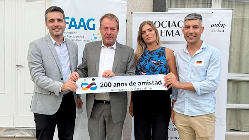 Summer MeetUp, Stiftung Verbundenheit, JungesNetzwerk, Inmigración alemana, Asociación Alemana de Esperanza, FAAG, Dieter Lamlé, Bicentenario 2025, Comunidad germano-argentina, Muestra itinerante