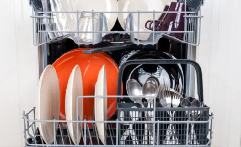 Platos, lavavajillas