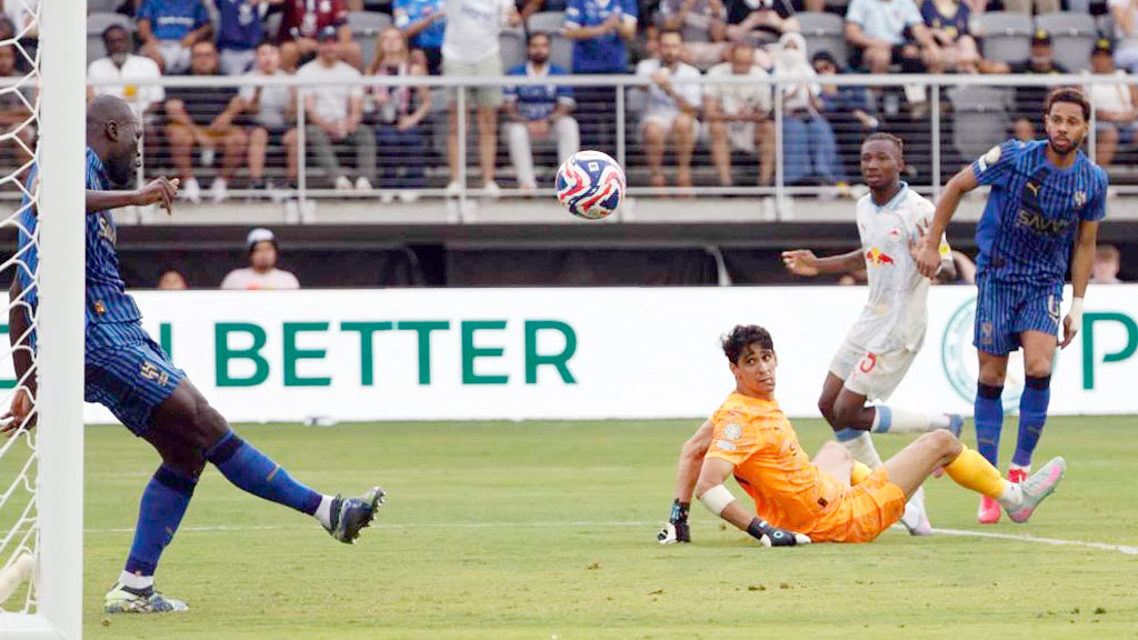 Red Bull Salzburg, Al Hilal, Mundial de Clubes FIFA 2025, Grupo H, Thomas Letsch, Simone Inzaghi, Christian Zawieschitzky, Bono, Kalidou Koulibaly, Real Madrid