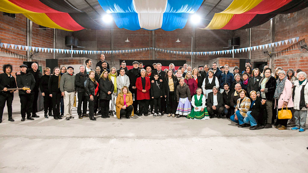 Entre Ríos, Stiftung Verbundenheit, Dieter Lamlé, Embajada de Alemania en Argentina, Inmigración alemana, Comunidades germano-argentinas, Aldea Brasilera, Crespo, Valle María, Alemanes del Volga
