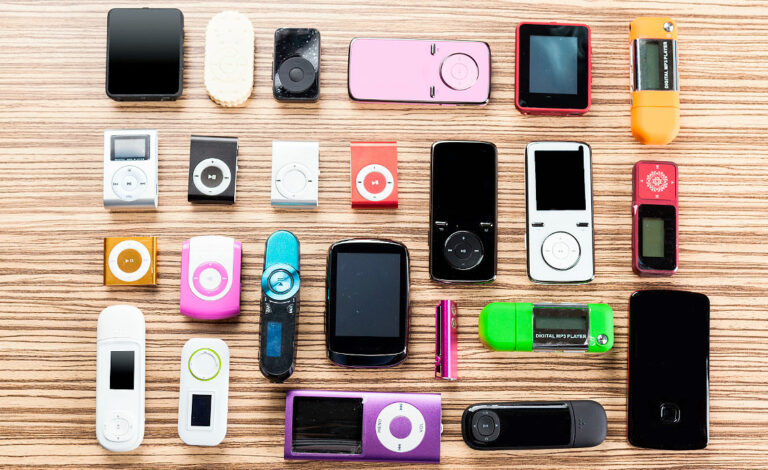 MP3, Instituto Fraunhofer, Erlangen, Karlheinz Brandenburg, Tecnología alemana, Innovación en audio, Compresión digital, Psicoacústica, Historia del MP3, Reproductores digitales, Cultura musical, Napster, Apple iPod, Derechos de autor, Música digital, Streaming, Ingeniería alemana, Bernhard Grill, Códecs de audio, Transformación tecnológica, Alemania e innovación