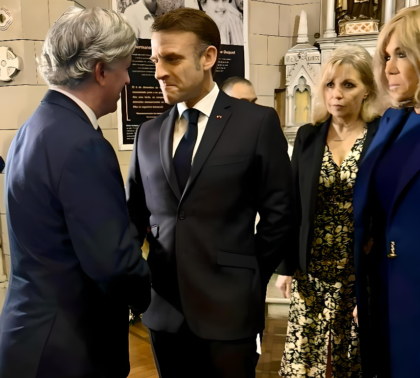 Marcelo Scaglione, Emmanuel Macron