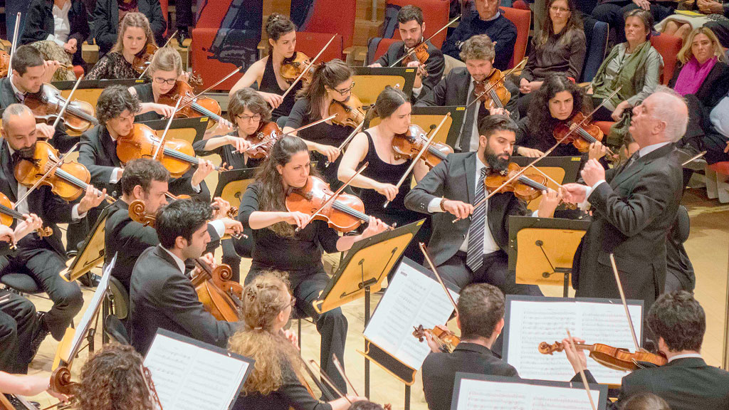 Daniel Barenboim, Lang Lang, West-Eastern Divan Orchestra, Gira europea, Música clásica, Festival de Salzburgo, Festival de Lucerna, Schleswig-Holstein Musik Festival, Rheingau Musik Festival, Conciertos en Alemania