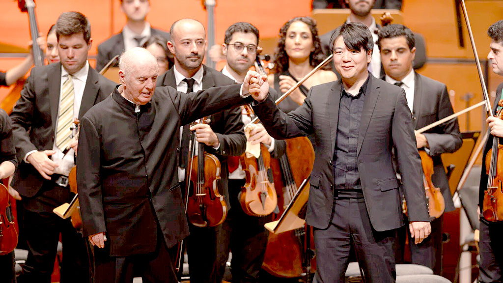 Daniel Barenboim, Lang Lang, West-Eastern Divan Orchestra, Gira europea, Música clásica, Festival de Salzburgo, Festival de Lucerna, Schleswig-Holstein Musik Festival, Rheingau Musik Festival, Conciertos en Alemania