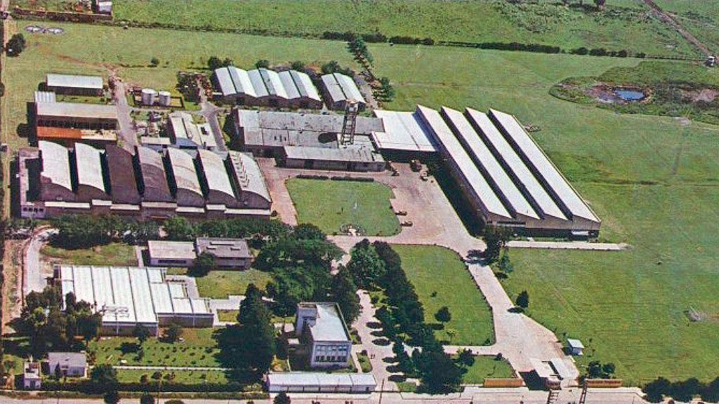 Borgward, Rastrojero, Industria automotriz, Carl F. W. Borgward, Industria automotriz argentina, Automotrices alemanas en Argentina, Historia automotriz alemana, Fábricas de autos en Argentina, Dinborg Industrias Argentinas, Borgward Isidro Casanova, Borgward motores diésel, Borgward Rastrojero Diesel, Historia de Borgward, Borgward Argentina, Borgward Isabella, Rastrojero Borgward