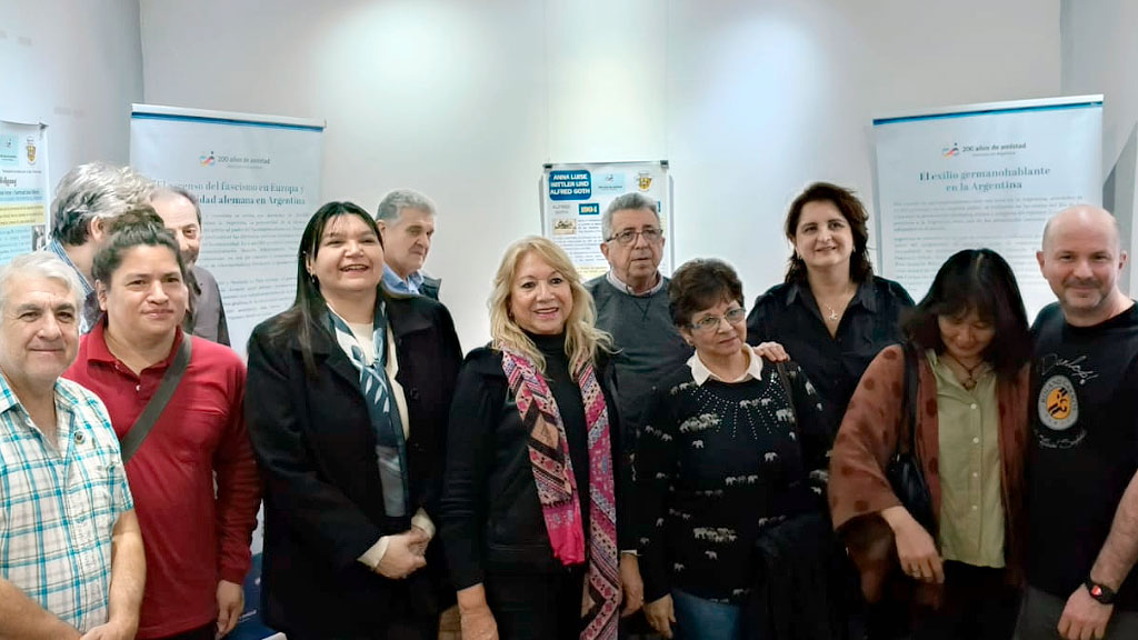 Corrientes, 200 años de inmigración alemana en Argentina, Embajada de Alemania, inmigración alemana en Corrientes, 200 años de inmigración alemana, comunidad alemana en Argentina, Asociación Alemana de Corrientes, historia germana en Argentina, vínculos culturales Alemania Argentina, exposición 200 años amistad, cultura alemana en Corrientes, Embajada de Alemania en Argentina