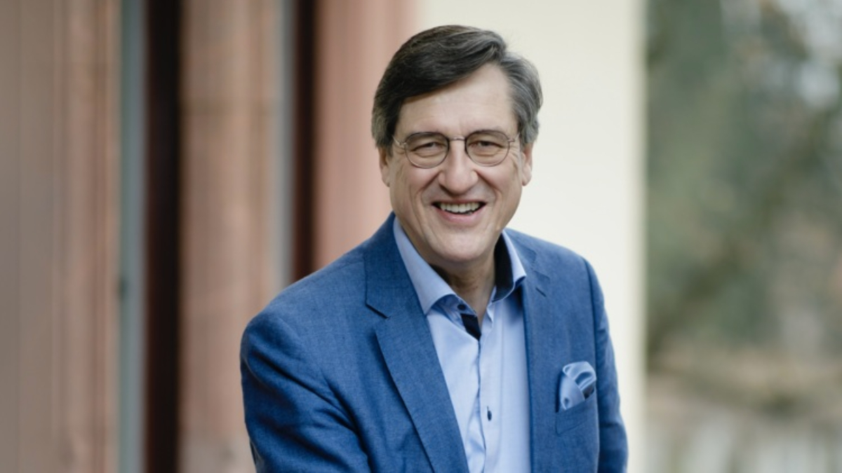 Karl-Heinz Paque, Economía