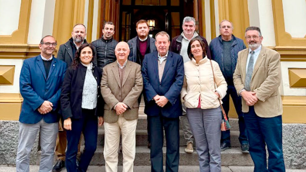 Tucumán, Embajador de Alemania en la Argentina, Dieter Lamlé, 200 años de inmigración alemana, Amistad argentino-alemana, Cultura alemana en Argentina, Relaciones bilaterales, Comunidad germano-argentina, Germanos en Tucumán, Eventos culturales Alemania-Argentina