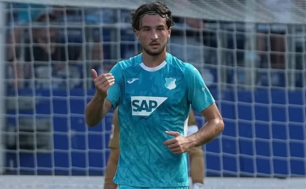 Leon Avdullahu, Selección de Suiza, futbolistas