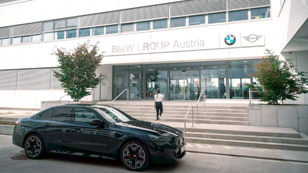 Mercedes-Benz, BMW, industria automotriz, Euro 7 normativa emisiones, transición hacia autos eléctricos, Mercedes-Benz motores BMW, acuerdo Mercedes BMW, rivalidad Mercedes BMW, motor BMW B48, Mercedes híbridos enchufables, Euro 7 normativa emisiones, transición hacia autos eléctricos, industria automotriz alemana, cooperación automotriz Alemania, motores de cuatro cilindros BMW