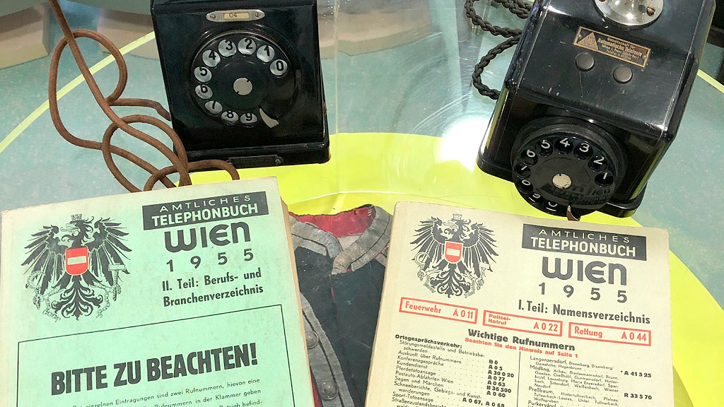 Viena, A1 Telekom Austria, guías telefónicas, Telefonbuch Wien, A1 Telekom Austria, Nostalgia digital, Telefonbuch Wien, guía telefónica Austria, A1 Telekom Austria, Greenpeace Telefonbuch, Pensionistenverband Österreich, digitalización Austria, Michael Ludwig Wien, historia del Telefonbuch, directorio telefónico Viena, debate digital Austria
