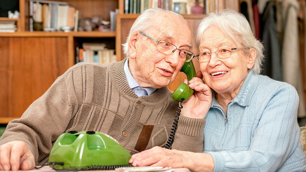 Viena, A1 Telekom Austria, guías telefónicas, Telefonbuch Wien, A1 Telekom Austria, Nostalgia digital, Telefonbuch Wien, guía telefónica Austria, A1 Telekom Austria, Greenpeace Telefonbuch, Pensionistenverband Österreich, digitalización Austria, Michael Ludwig Wien, historia del Telefonbuch, directorio telefónico Viena, debate digital Austria