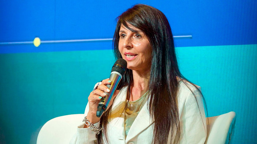 RIGI Argentinien, Wasserstoff Argentinien, grüner Wasserstoff, Investitionen Energie Argentinien, Energiewende Argentinien, Wasserstoffprojekte Patagonien, Gesetzesentwurf Wasserstoff Argentinien, Lorena Villaverde, Martín Maquieyra, erneuerbare Energien Argentinien, Fortescue Future Industries, Green Capital Chubut, Gaucho Wind to Hydrogen, Wasserstoffstrategie Argentinien, AHK Wasserstoffforum