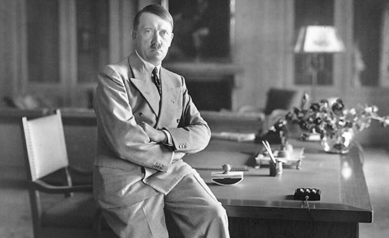 Adolf Hitler, Berlín