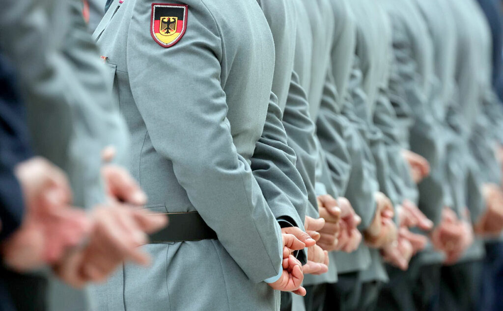 Alemania, OTAN, invasión rusa, rearme militar alemán, tensión OTAN Rusia, independencia militar europea, rearme militar de Alemania, OTAN y Rusia, ejército alemán, independencia militar europea, servicio militar obligatorio en Alemania, Bundeswehr, defensa europea, drones rusos en Europa, gasto militar alemán, Friedrich Merz defensa