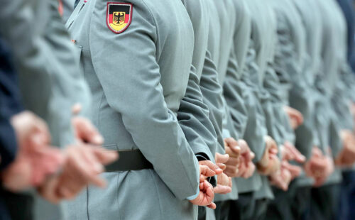 Alemania, OTAN, invasión rusa, rearme militar alemán, tensión OTAN Rusia, independencia militar europea, rearme militar de Alemania, OTAN y Rusia, ejército alemán, independencia militar europea, servicio militar obligatorio en Alemania, Bundeswehr, defensa europea, drones rusos en Europa, gasto militar alemán, Friedrich Merz defensa