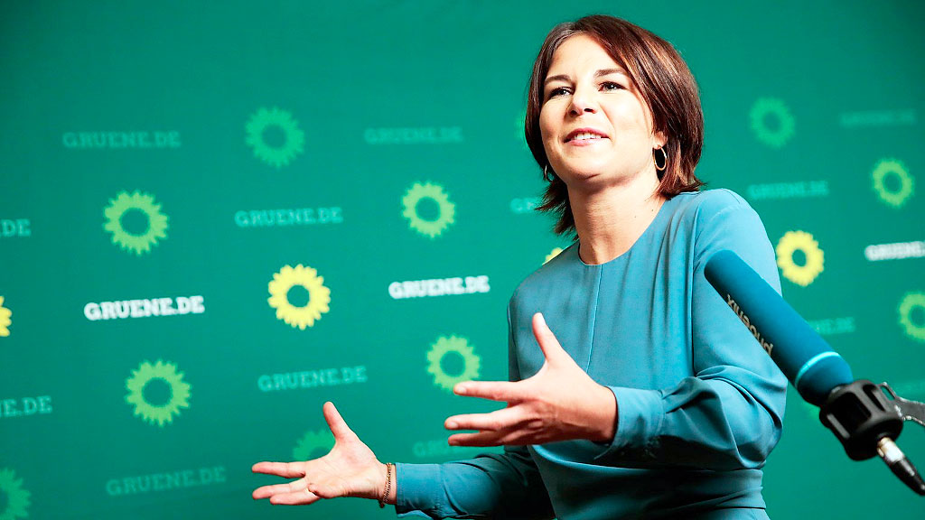 Annalena Baerbock, Asamblea General de la ONU, diplomacia internacional, política exterior, primera mujer europea presidente ONU, Baerbock y el pasado nazi de su abuelo, diplomacia multilateral Alemania ONU, crisis ONU Palestina, Baerbock redes sociales ONU, Baerbock feminismo diplomático