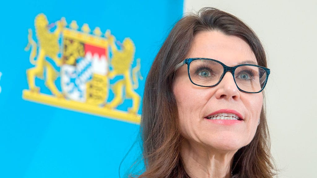 Baviera, obras de arte, régimen nazi, Cámara de Arte de Baviera, Raubkunst Alemania, cuadros expoliados nazis, Friedrich von Amerling, Lucas Cranach el Viejo discípulo, herederos familias judías, arte nazi en Argentina, Mar del Plata cuadro robado, arte robado por los nazis, restitución de obras Baviera