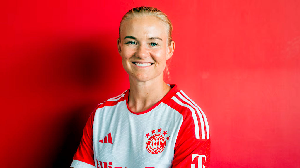 Bayern Múnich femenino, Pernille Harder, Magdalena Eriksson, Frauen-Bundesliga, fútbol femenino Alemania, Allianz Arena récord asistencia, pareja de futbolistas, José Barcala entrenador, contratos jugadoras 2026, título Bundesliga femenina