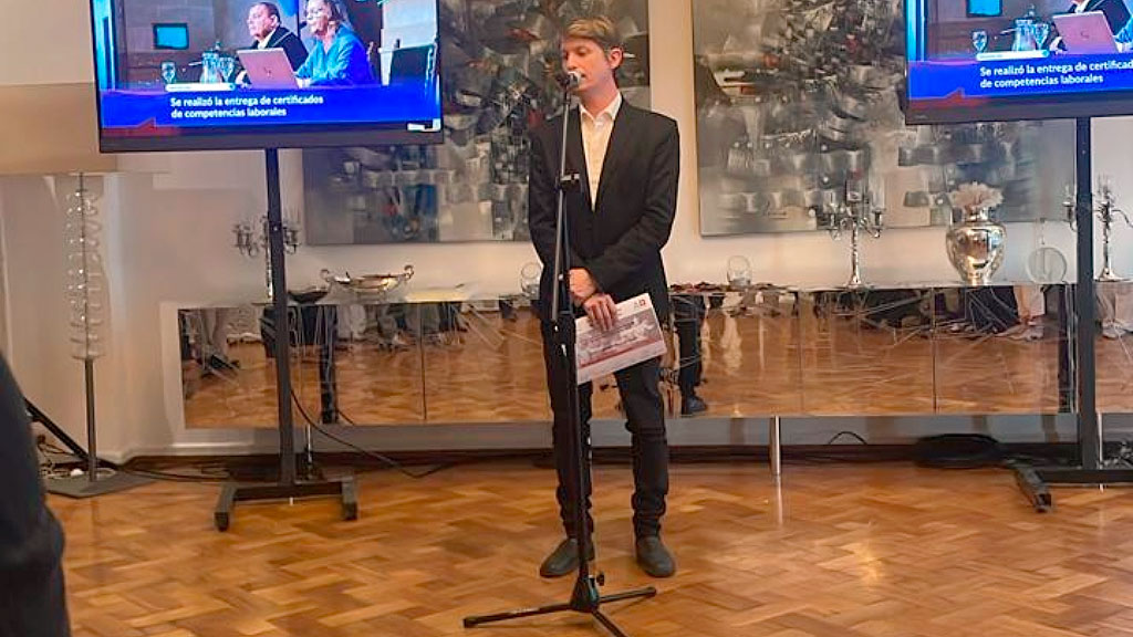 Cámara de Comercio Suizo Argentina, Concurso Acciones Positivas, Embajador de Suiza, premios sustentabilidad Argentina, impacto social empresas, acciones de inclusión, innovación y tecnología social, premios CCSA 2025, responsabilidad social empresaria Argentina, Fundación Boreal, Gino Tubaro prótesis 3D