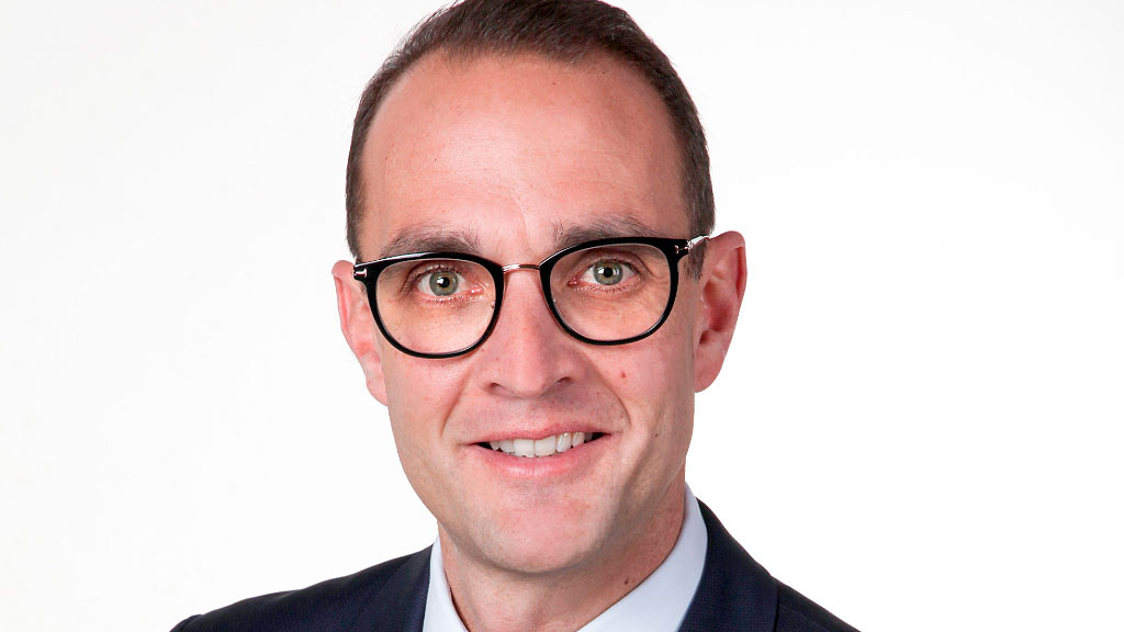 Casimir Kast, Alemania, quiebra, industria del cartón , Gernsbach, Baden-Wurtemberg industria, Dirk Pehl, administrador concursal, Murgtal economía, Christian Oetker-Kast, 475 años Casimir Kast, crisis empresas medianas Alemania, inversión industria papelera