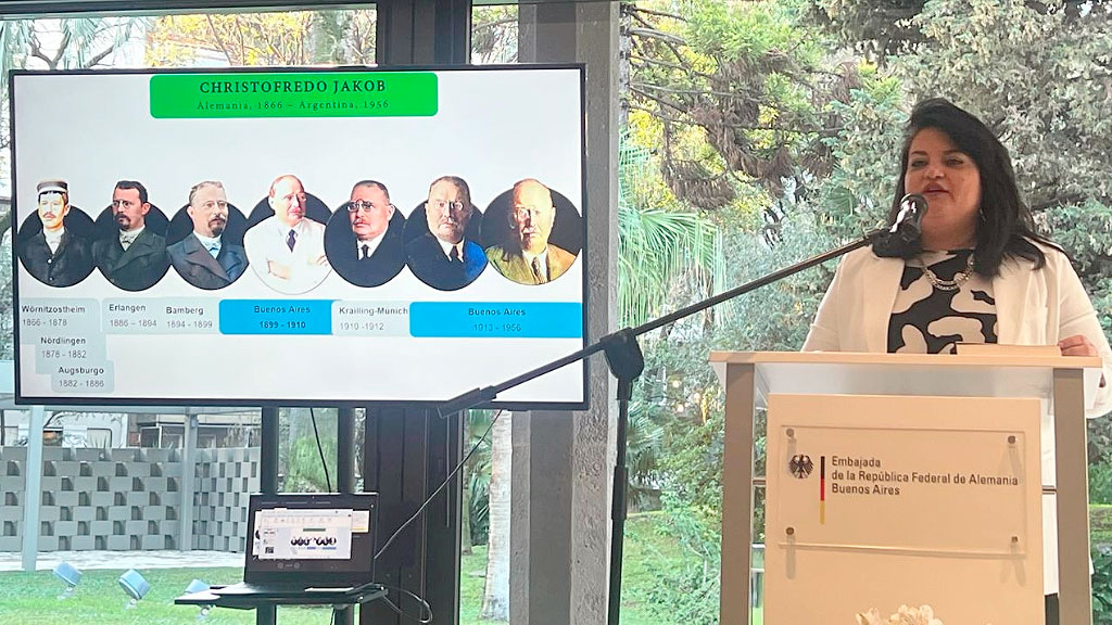 Christofredo Jakob, neurociencia , 200 años de inmigración alemana en la Argentina, Centro DIHA, Embajada de Alemania, historia de la ciencia en Argentina, científicos germano-argentinos, Alejandra Molina, patrimonio científico argentino, comunidad germano-parlante