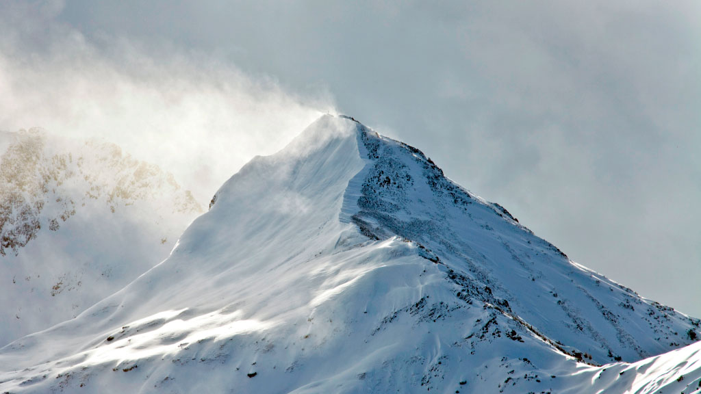 Kai Mosbacher, Lobo estepario, Alpes austríacos, Schwarzkopf, Operativo con 45 rescatistas, Búsqueda suspendida en Carintia, Ankogel Carintia desaparición, Policía alpina Austria, Club Alpino Alemán DAV
