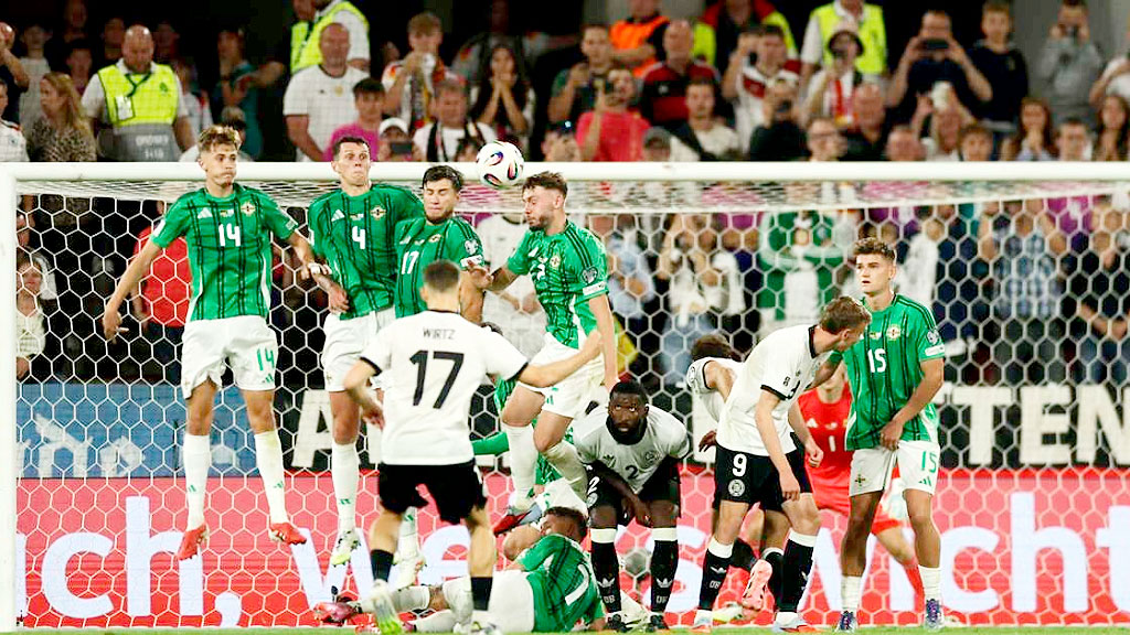 Nadiem Amiri, selección alemana de fútbol, Mundial 2026, Alemania vs Irlanda del Norte, Julian Nagelsmann, clasificatorias Mundial 2026, Mainz 05, insultos racistas en el fútbol alemán, fútbol y xenofobia, Bundesliga, futbolistas hijos de refugiados