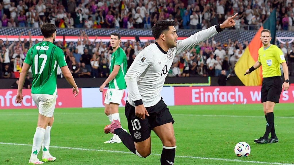 Nadiem Amiri, selección alemana de fútbol, Mundial 2026, Alemania vs Irlanda del Norte, Julian Nagelsmann, clasificatorias Mundial 2026, Mainz 05, insultos racistas en el fútbol alemán, fútbol y xenofobia, Bundesliga, futbolistas hijos de refugiados