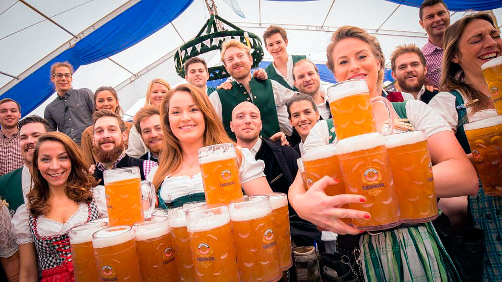 Oktoberfest 2025, Múnich, cerveza, precios cerveza Múnich, festival de la cerveza Alemania, Oktoberfest Múnich, turismo en Alemania 2025, tradición bávara, cuánto cuesta la cerveza en Oktoberfest, comida típica Oktoberfest, eventos en Alemania septiembre 2025