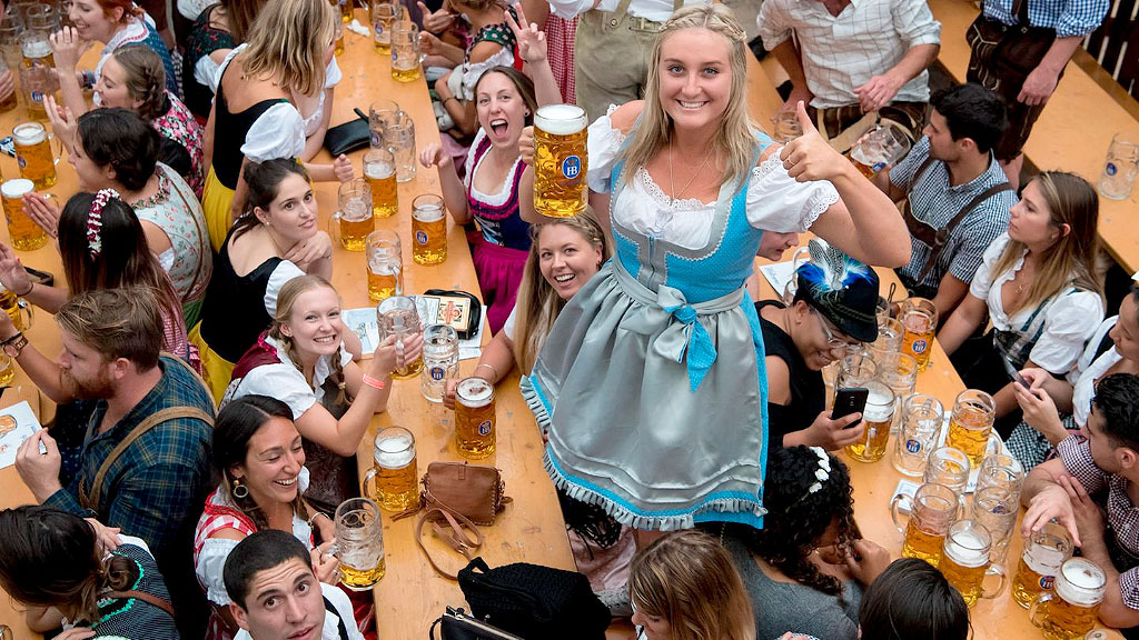 Oktoberfest, cerveza bávara, cervecerías, litros de cerveza Oktoberfest, Oktoberfest Alemania, fiesta bávara cerveza, Oktoberfest consumo, Oktoberfest precios, Oktoberfest tradición, Oktoberfest Argentina