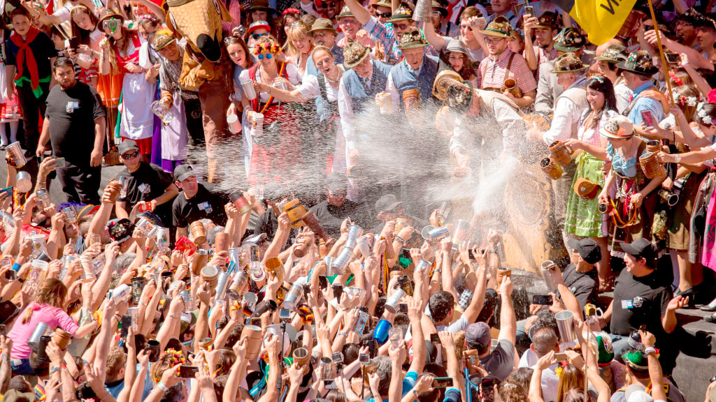 Oktoberfest, cerveza bávara, cervecerías, litros de cerveza Oktoberfest, Oktoberfest Alemania, fiesta bávara cerveza, Oktoberfest consumo, Oktoberfest precios, Oktoberfest tradición, Oktoberfest Argentina