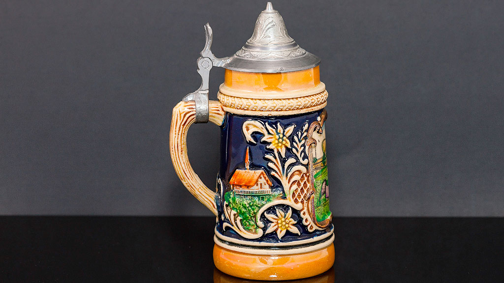 Reinheitsgebot, cerveza bávara, Duque Guillermo IV, decreto de pureza 1516, cerveza de trigo Alemania, Weihenstephan cervecería más antigua, tradición cervecera bávara, ley de pureza alemana, historia de la cerveza alemana, Duque Guillermo IV Baviera, consumo de cerveza per cápita Alemania