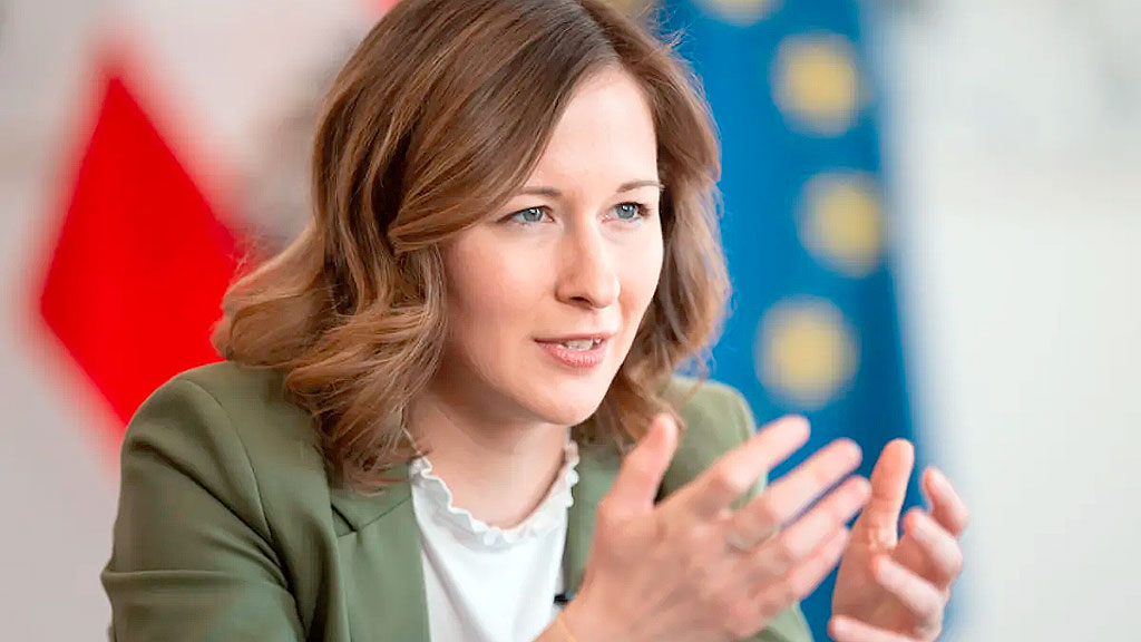 velo infantil, Austria, libertad religiosa, Claudia Plakolm, prohibición velo niñas, veto al velo en escuelas, Austria Tribunal Constitucional velo, velo islámico menores Austria, sanciones padres velo niñas, Austria integración migración